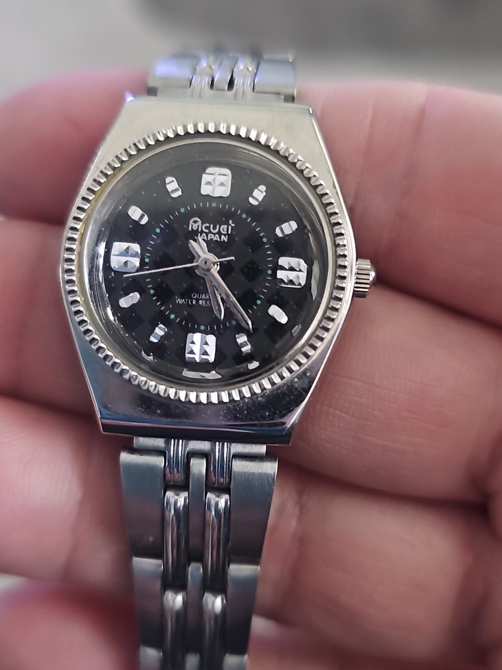 Stainless Steel Black Dial Wristwatch